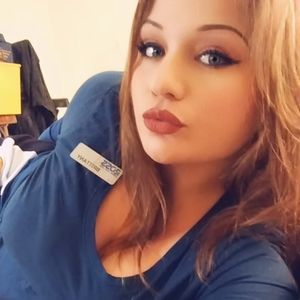 Meet your Posher, Brittany